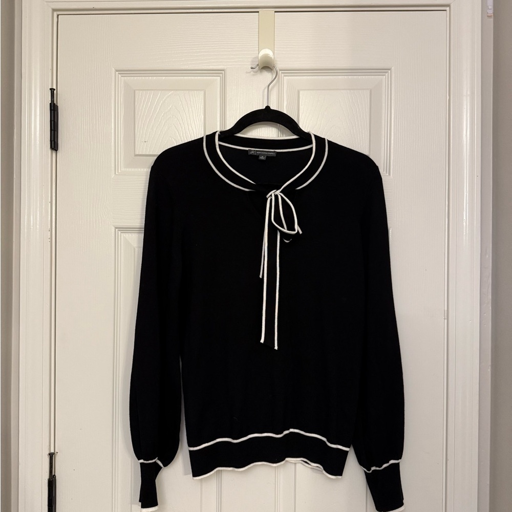 Adrianna Papell Black and White Garment